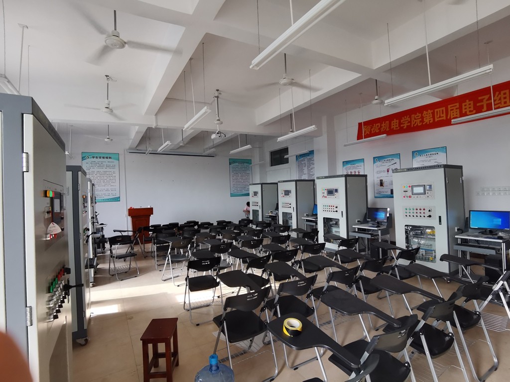 現(xiàn)代電氣實訓室